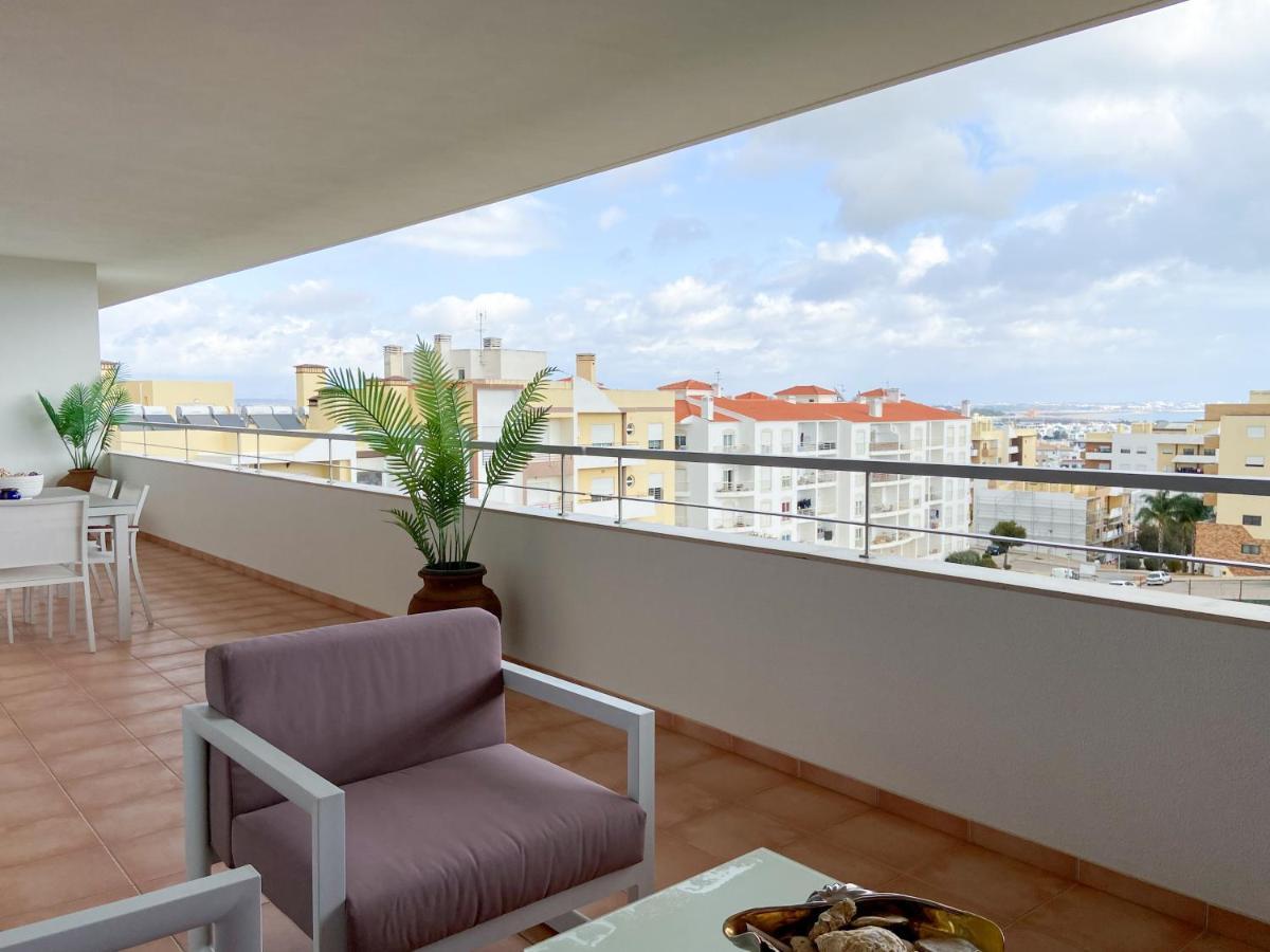 Luxury Condominium Apartment With Swimming Pool #1903 Лагос Екстериор снимка