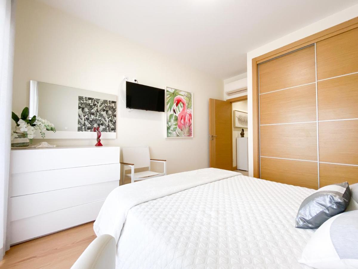 Luxury Condominium Apartment With Swimming Pool #1903 Лагос Екстериор снимка