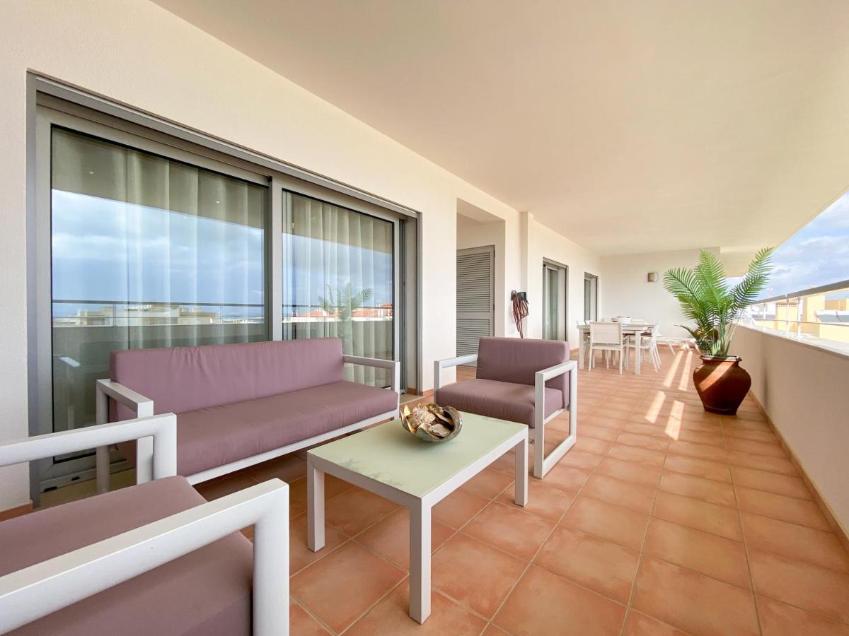 Luxury Condominium Apartment With Swimming Pool #1903 Лагос Екстериор снимка